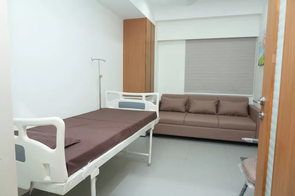 DEV ENT HOSPITAL - Photo 8
