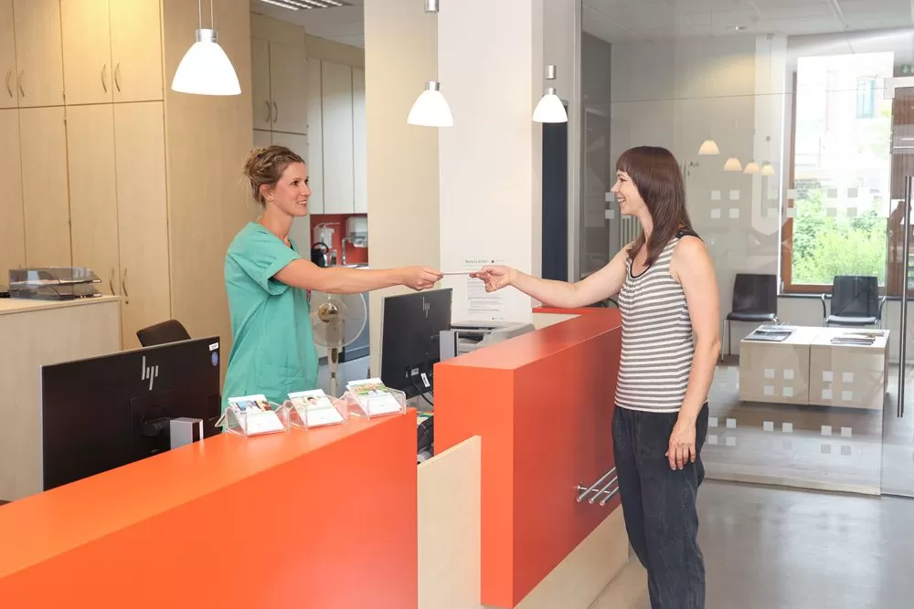 MVZ KfH-Gesundheitszentrum Berlin-Mitte - Photo 8
