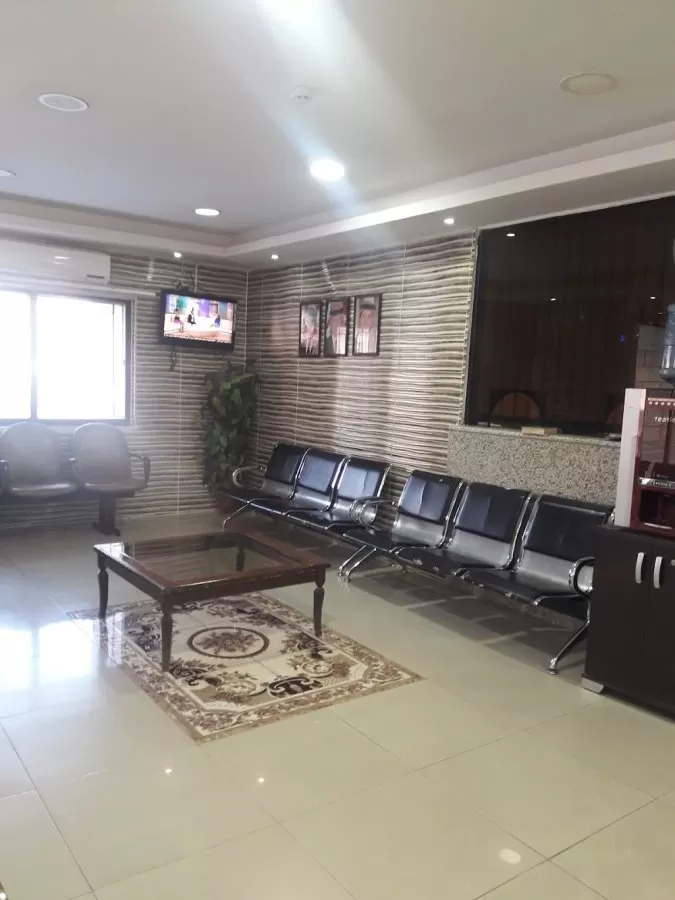 AlAhli Hospital - Photo 2