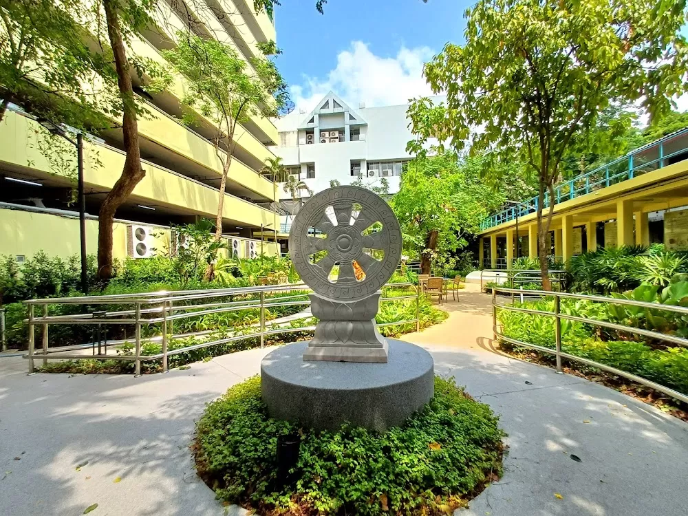 Priest Hospital - Photo 7