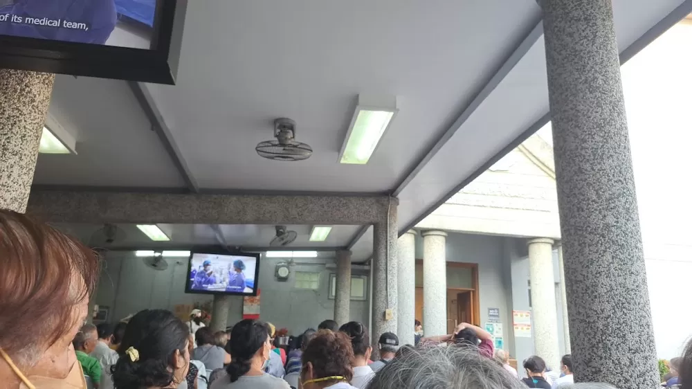 Tzu Chi Eye Center - Photo 3