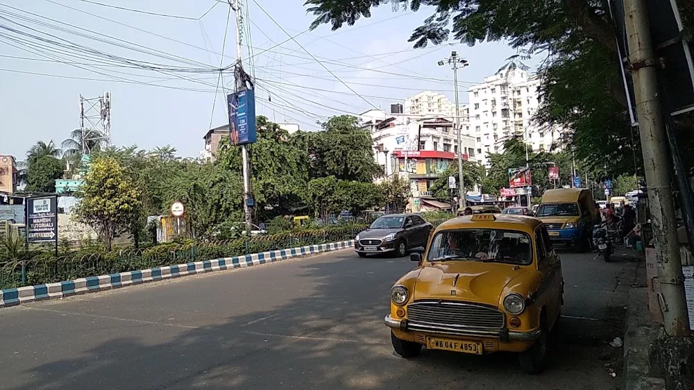 KOLKATA KIDNEY INSTITUTE - Photo 3