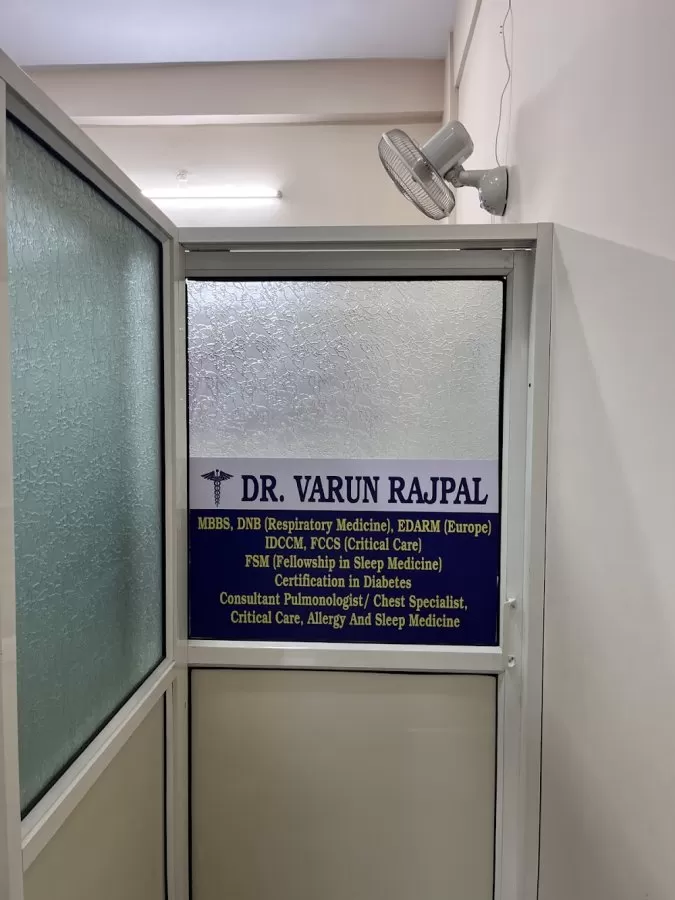 Dr Varun Rajpal (Lungs,Respiratory,Chest Specialist, General Physician, Allergy,Critical Care, Asthma,Sleep Apnea Clinic ) - Photo 7