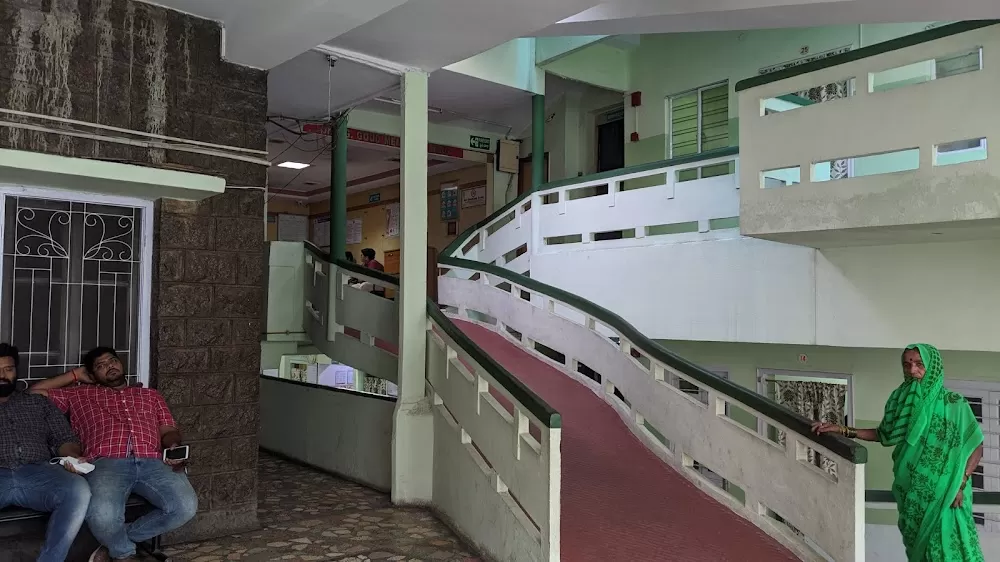 Woodlands Hospital - Photo 2