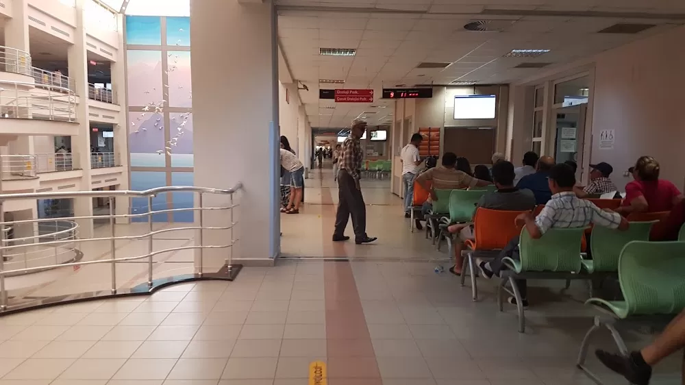 Akdeniz Üniversitesi Hastanesi - Photo 6
