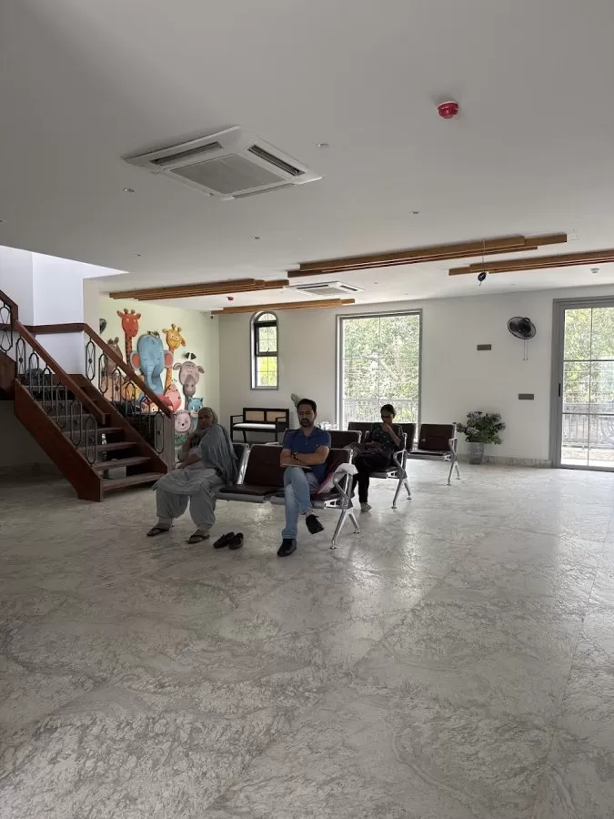 National Medical And Dialysis Centre - Photo 8