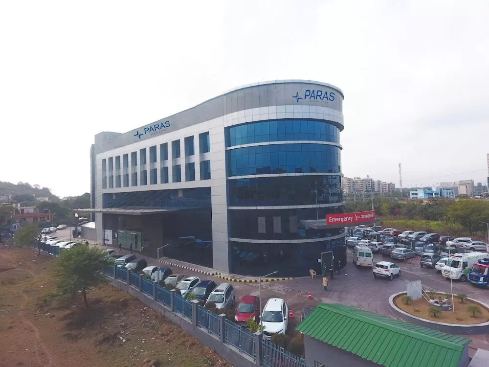✅ Dr Kritarth - Best Pulmonologist in Mohali | Chest Specialist | Asthma | Lung Specialist - Photo 1