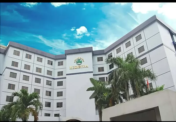 Medistra Hospital - Photo 1