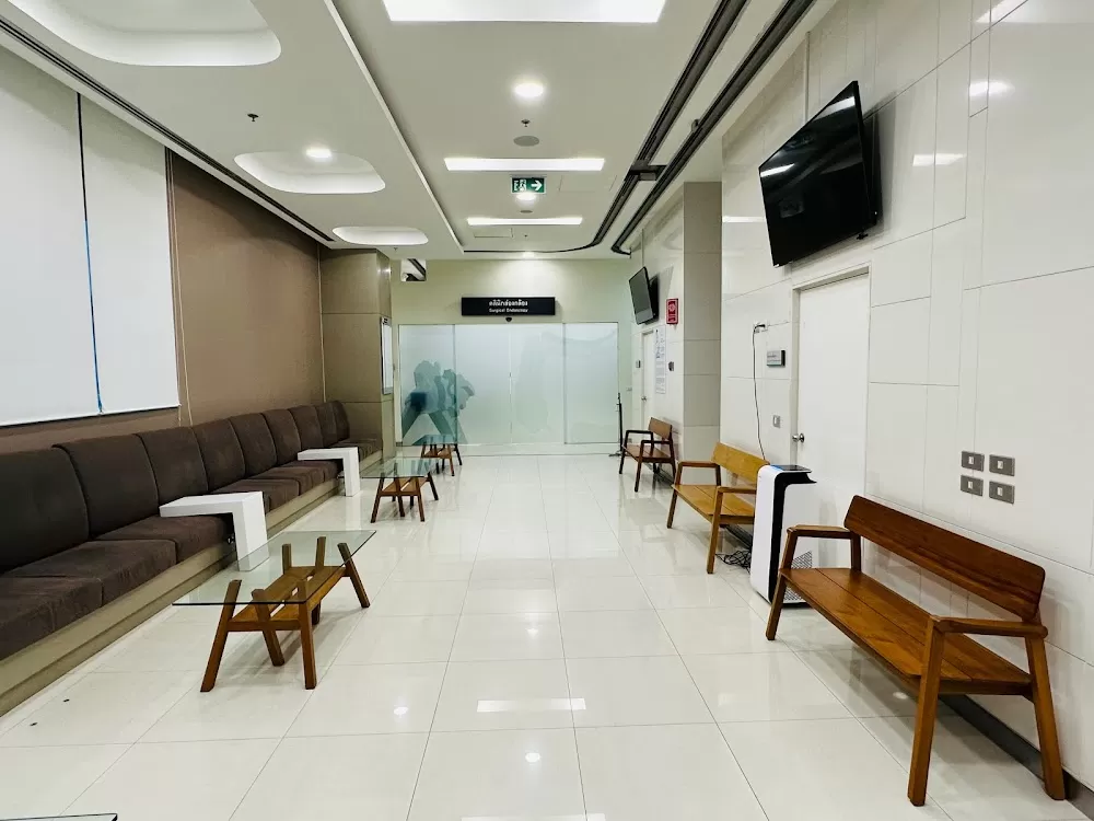 ห้องส่องกล้อง Surgical Endoscopy โรงพยาบาลจุฬาลงกรณ์ Chulalongkorn Hospital - Photo 1