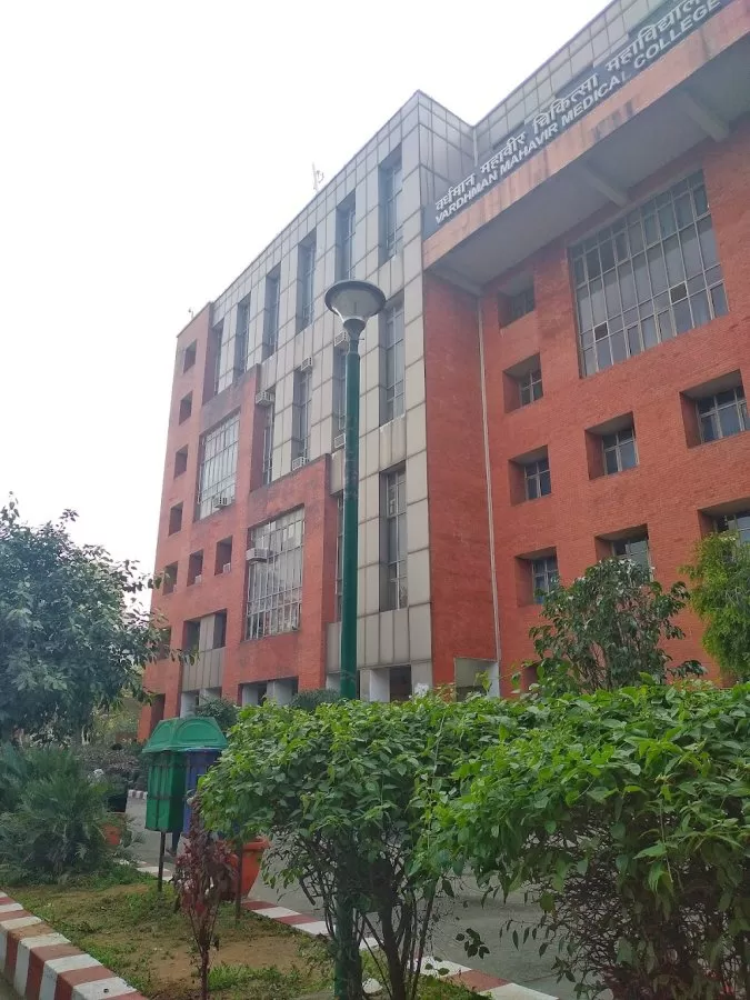 Neurosurgery Dept - Photo 6