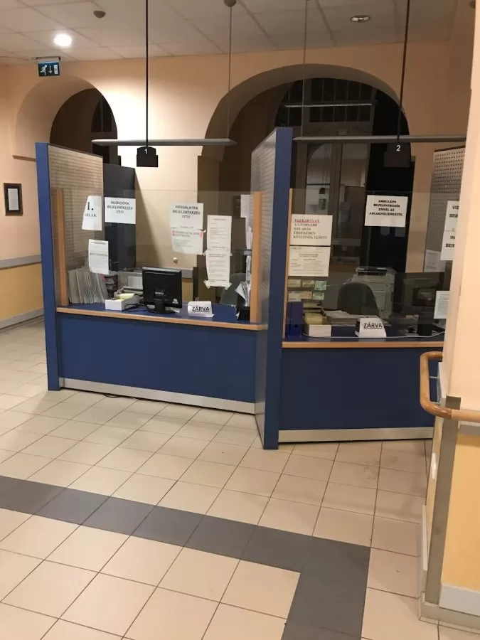 Eye Clinic (Semmelweis University) - Photo 3