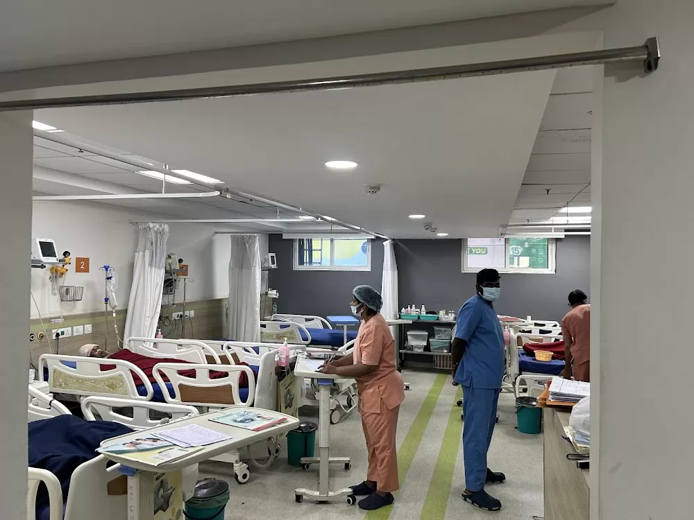 Renova Hospitals Langar Houz - Photo 1