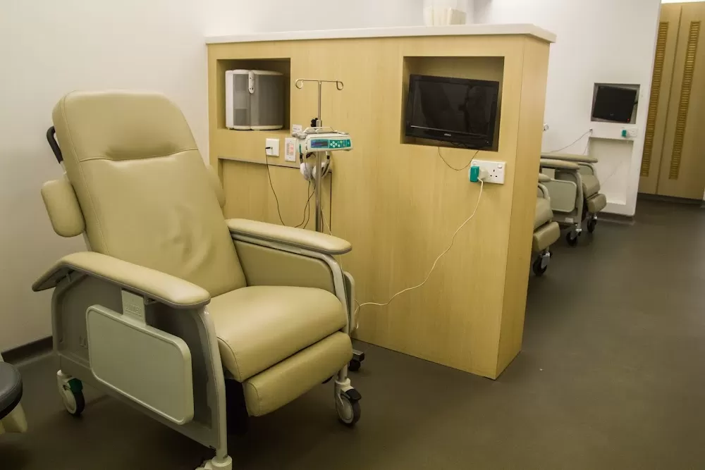 Parkway Cancer Centre Singapore - Mount Elizabeth Medical Centre, Level 13 - Photo 7