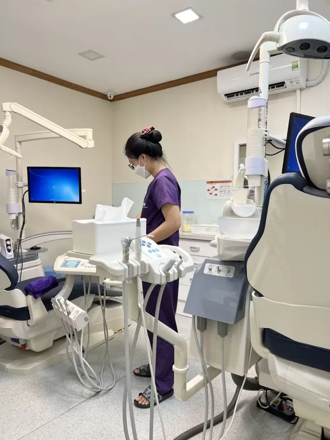 Răng Hàm Mặt Dr Lee - Photo 1