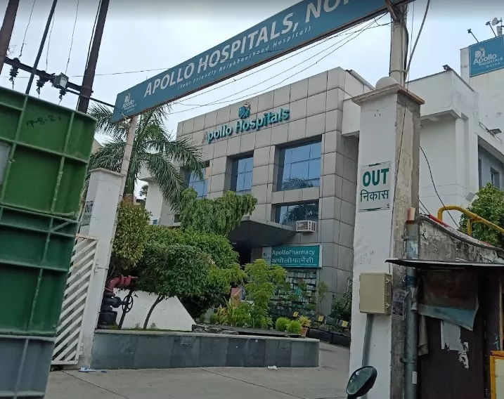 Best Gastroenterologist - Dr Arun | 35+ Yrs of Exp. | Noida - Photo 1