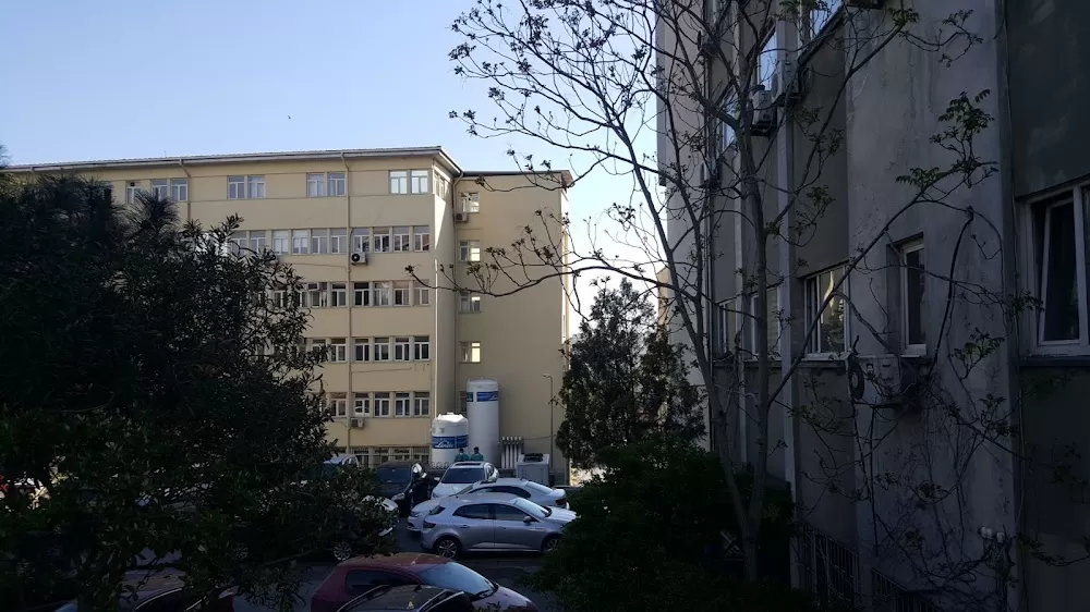 İstanbul Üniversitesi İstanbul Tıp Fakültesi - Photo 8