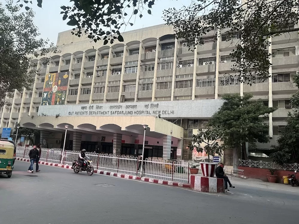 ORTHO OPD Safdarjung Hospital - Photo 1