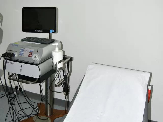 Dr Rashed Al Shaeel Medical Center مركزالدكتور راشد آل شعيل الطبي - Photo 4
