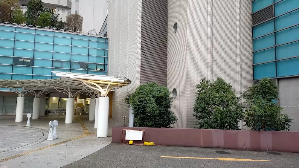 Toshima Hospital - Photo 8