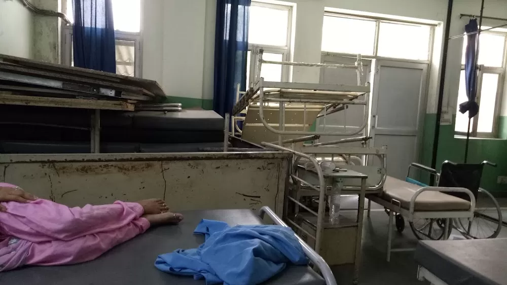 Jain Sant Phool Chand Ji Charitable Hospital - Photo 8