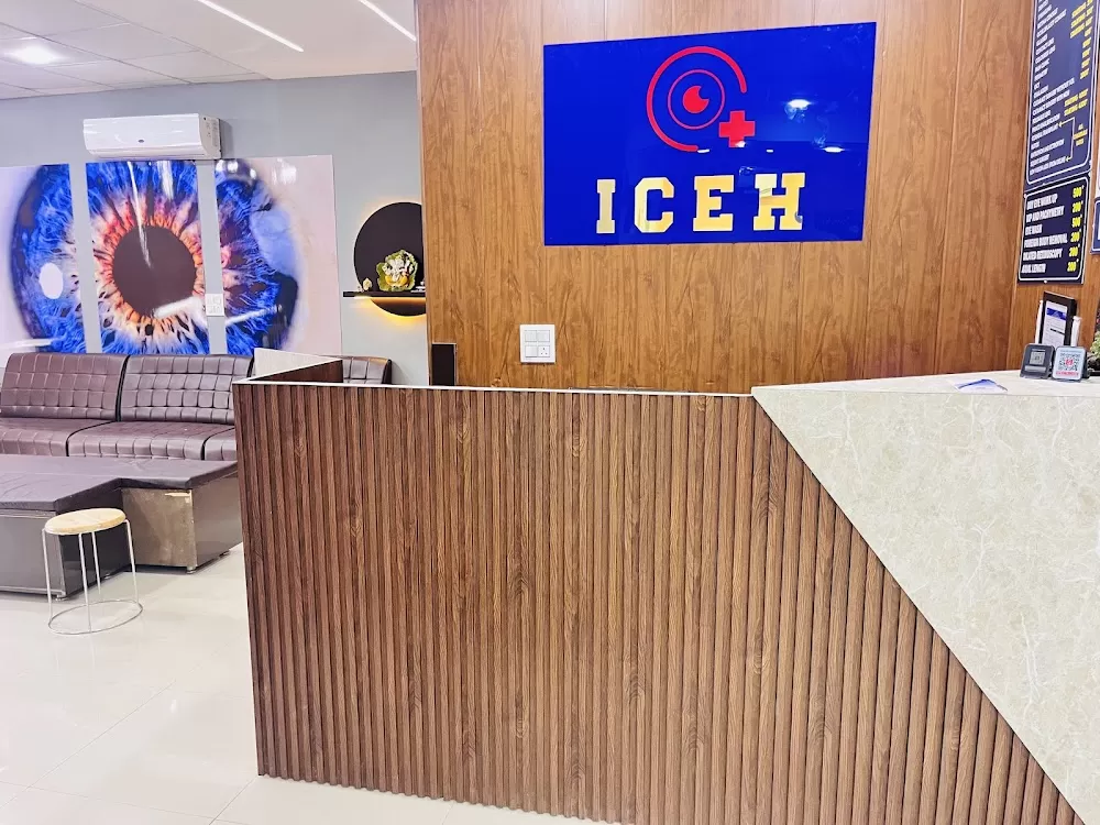 IISIGHT CHARITABLE EYE HOSPITAL/ BEST EYE HOSPITAL/ BEST EYE CLINIC IN MOHALI / BEST EYE HOSPITAL IN KHARAR - Photo 5