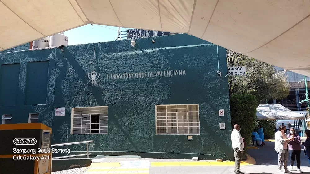 Instituto de Oftalmología FAP Conde de Valenciana, IAP Sede Centro - Photo 5