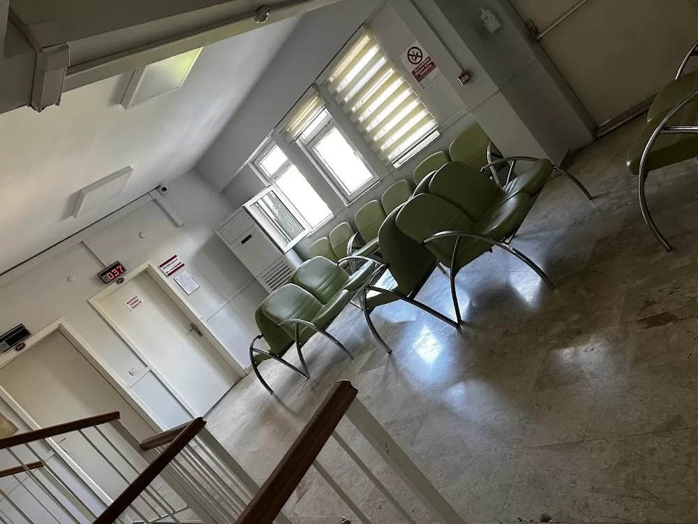 Antalya Eğitim ve Araştırma Hastanesi Uncalı Semt Polikliniği - Photo 3