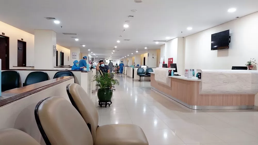 Medistra Hospital - Photo 5