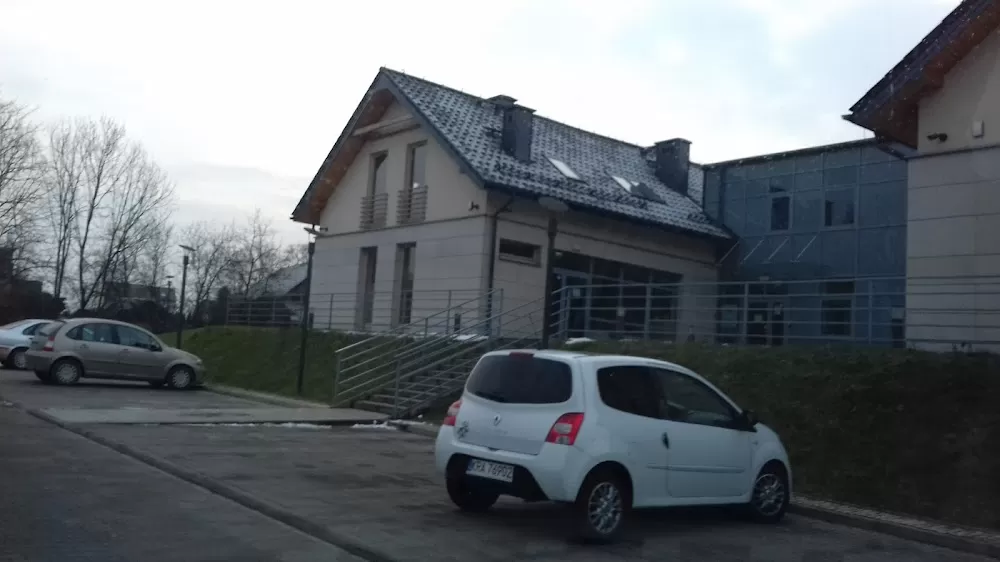 NZOZ Medical Center Health Centre Batowice - Photo 2