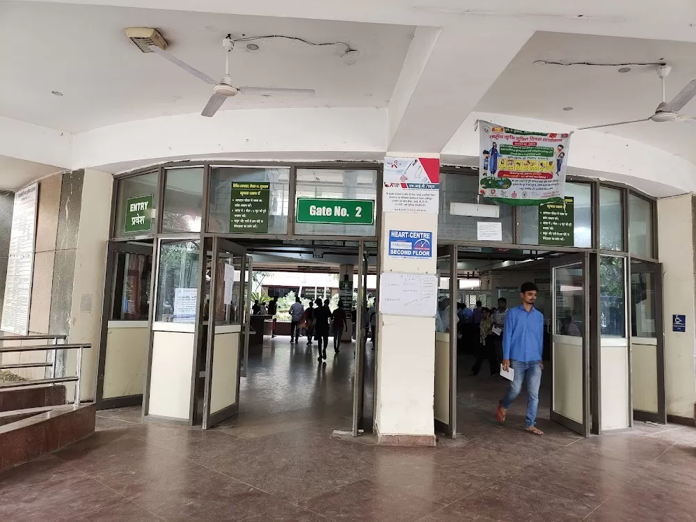 Civil Hospital sector 10 - Photo 3