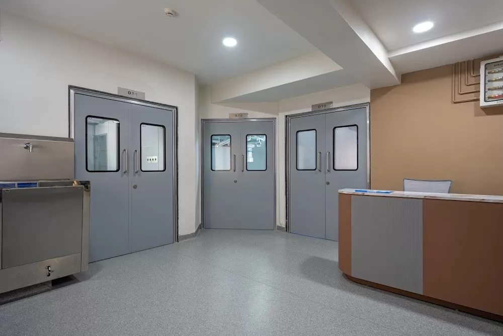 Silver Touch Hospital - Photo 6