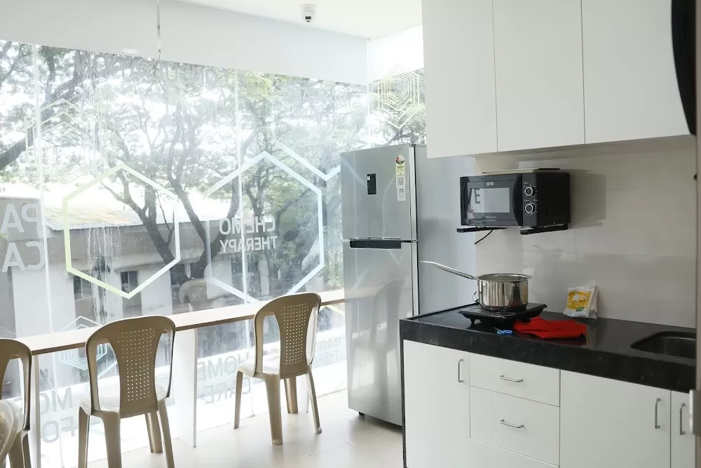 M | O | C Cancer Care & Research Centre (MOC Swargate) - Photo 5