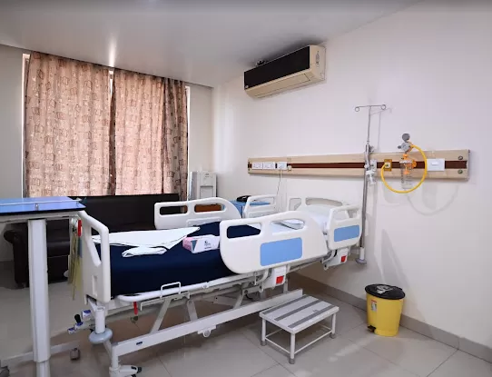Best Doctor - Dr. Asif | Apollo Hospitals | Kolkata - Photo 4