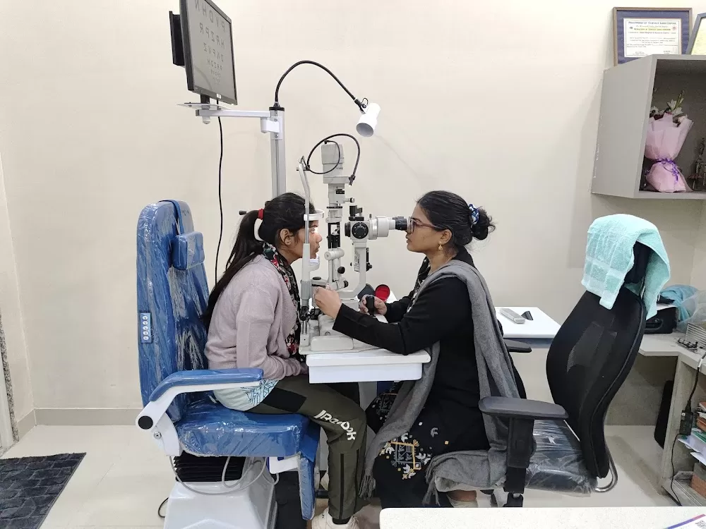 Prasan Nethralaya - Cornea & Retina Centre - Photo 8