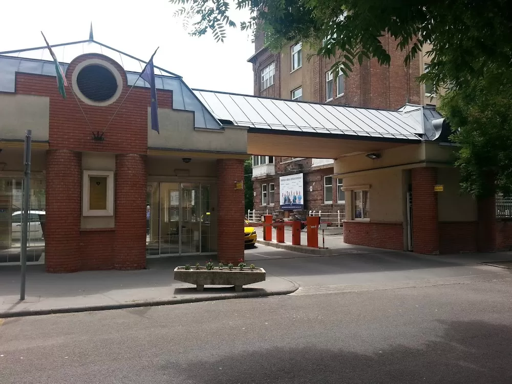 Bajcsy-Zsilinszky Hospital - Photo 6