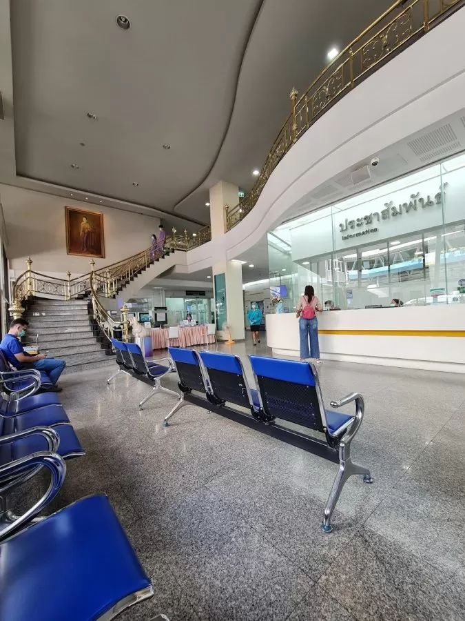 Queen Sirikit Medical Center - Photo 1