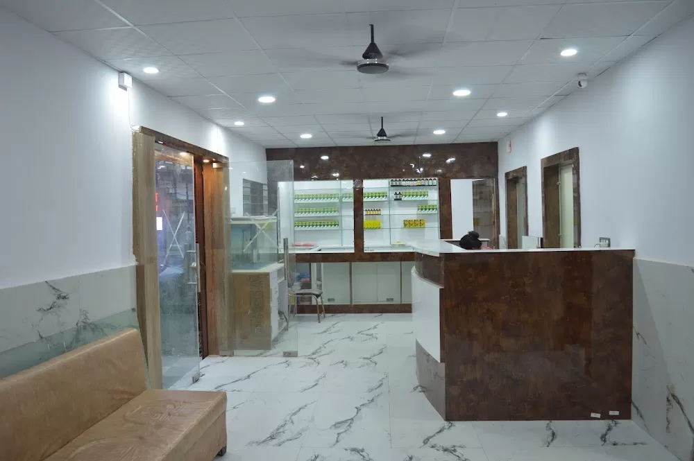 Shivgeet Piles Superspeciality Centre Dr kishor kar anorectal specialist PILES, FISSURE,FISTULA ,LASER SURGERY - Photo 2
