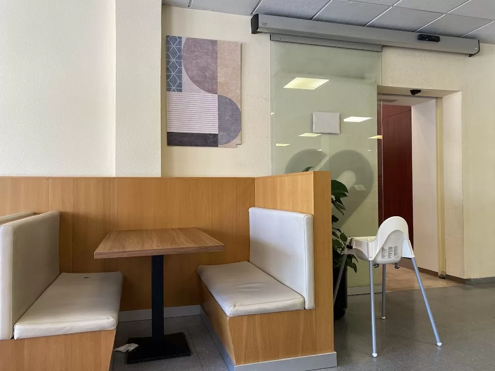 Hospital Vithas Almería - Photo 3