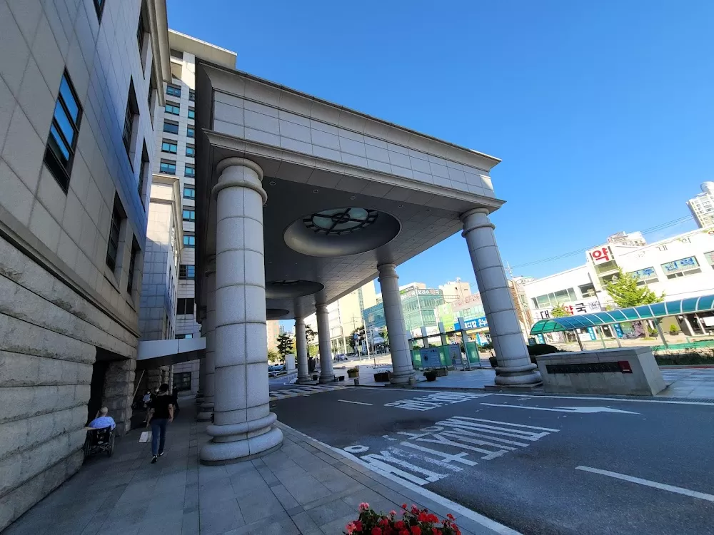 Dongguk University Ilsan Hospital - Photo 6