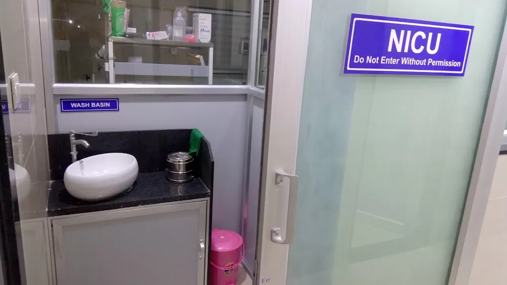 Het Children Hospital & Vaccination Center - Photo 4