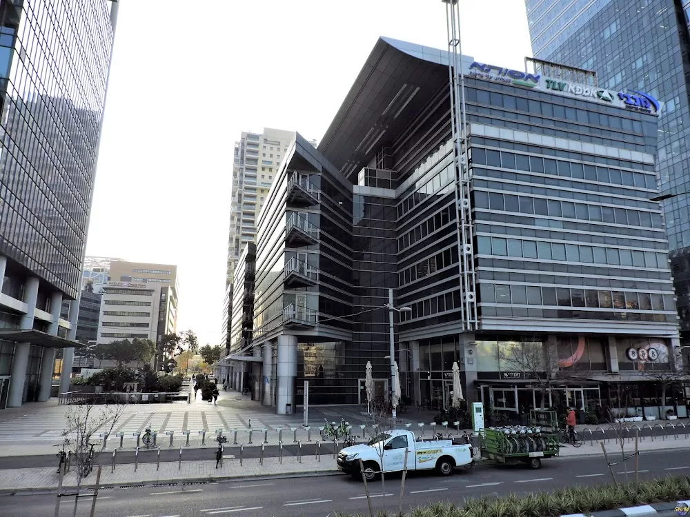 Assuta Hashalom" Medical Center" - Photo 4