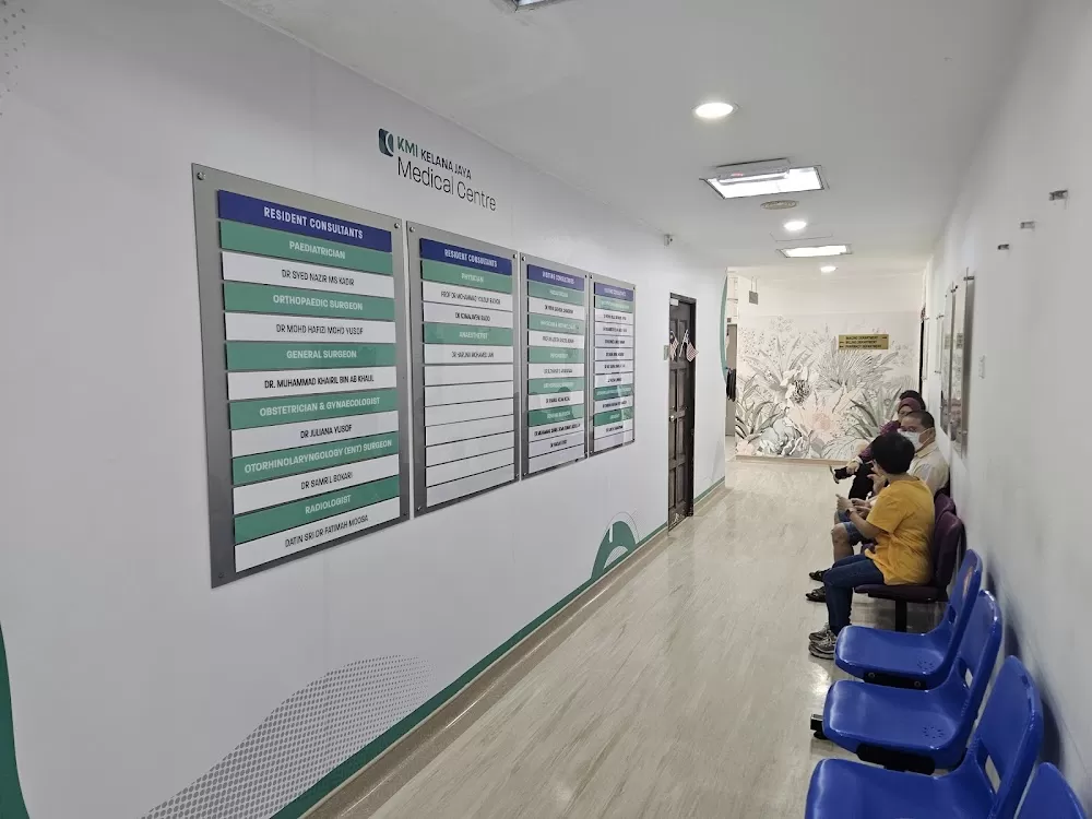 KMI Kelana Jaya Medical Centre - Photo 2