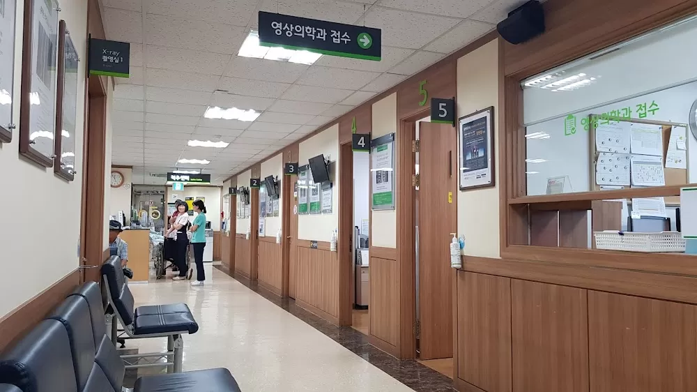 NANOORI Hospital (Gangnam Branch) - Photo 1