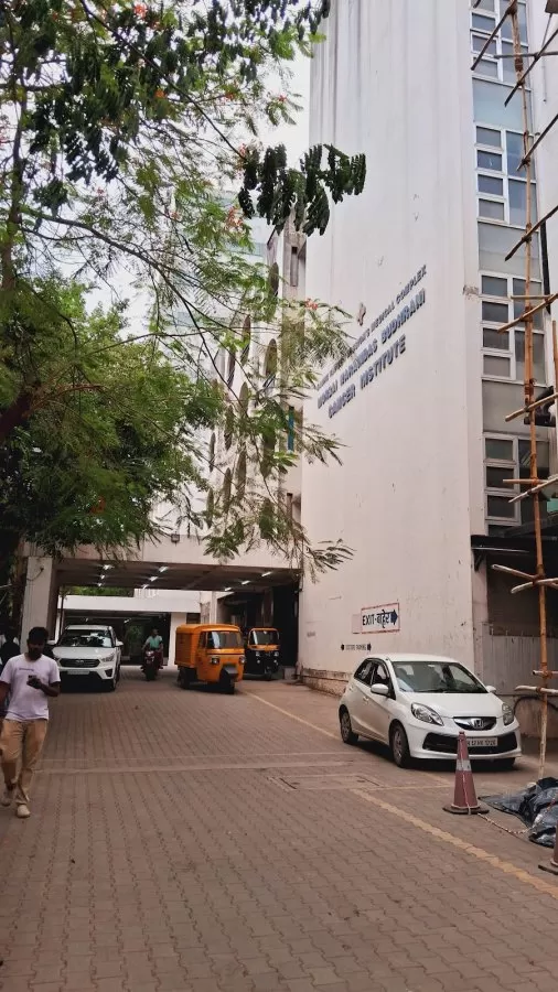 Inlaks and Budhrani Hospital - Photo 3
