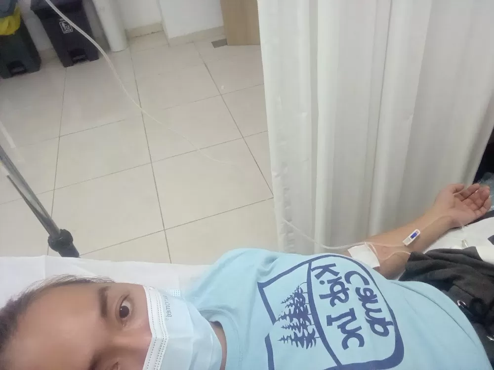 YASMED CLINIC Al Quoz - Photo 5