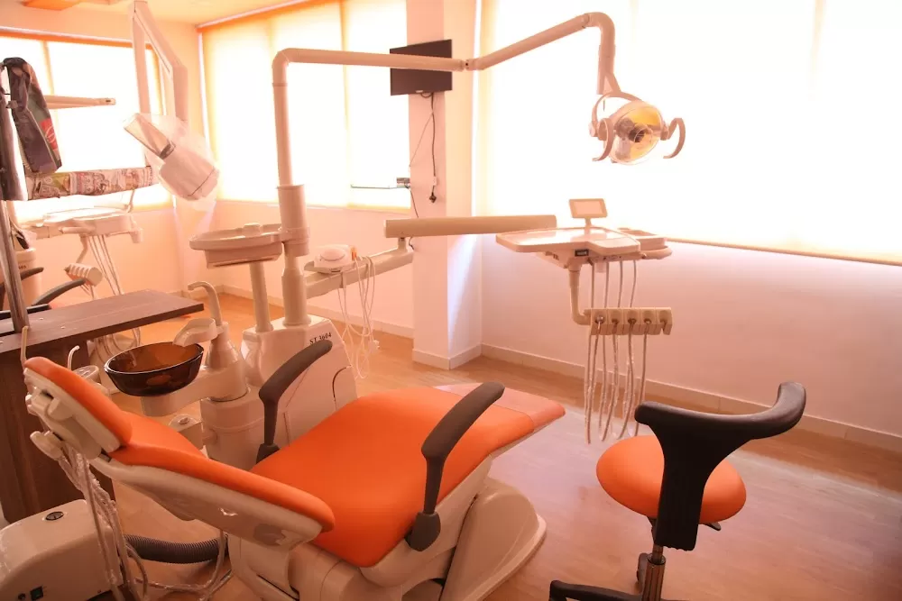 Ananya Multispeciality Dental Hospital and Implant Centre - Photo 5