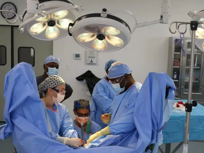 Dr Parth Gajjar's Ahmedabad Laser Piles And Laparoscopy Centre - Photo 7