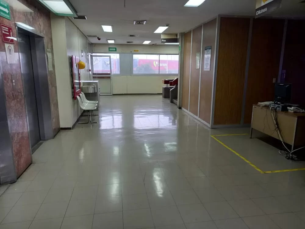 Urgencias IMSS Clínica 25 - Photo 1