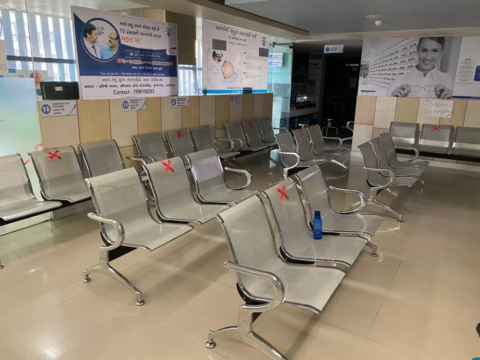 Eye-Q Super-Speciality Eye Hospitals - Photo 3