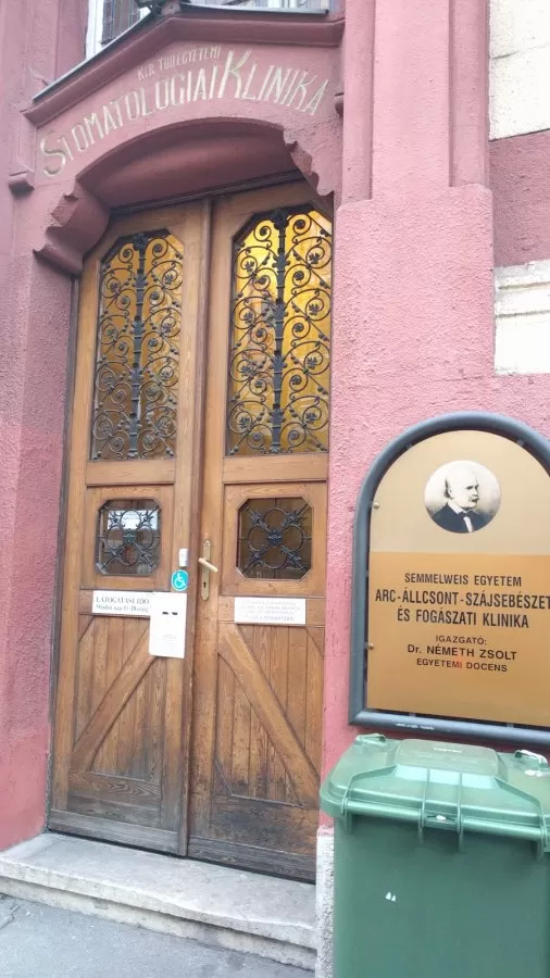 Semmelweis University, Department of Oro-Maxillofacial Surgery and Stomatology - Photo 7